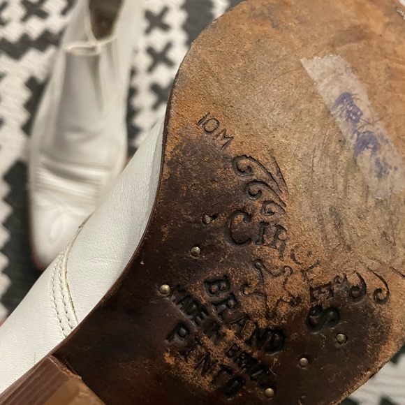 Circle S Leather Ankle Booties White Size 10 - Picture 6 of 7